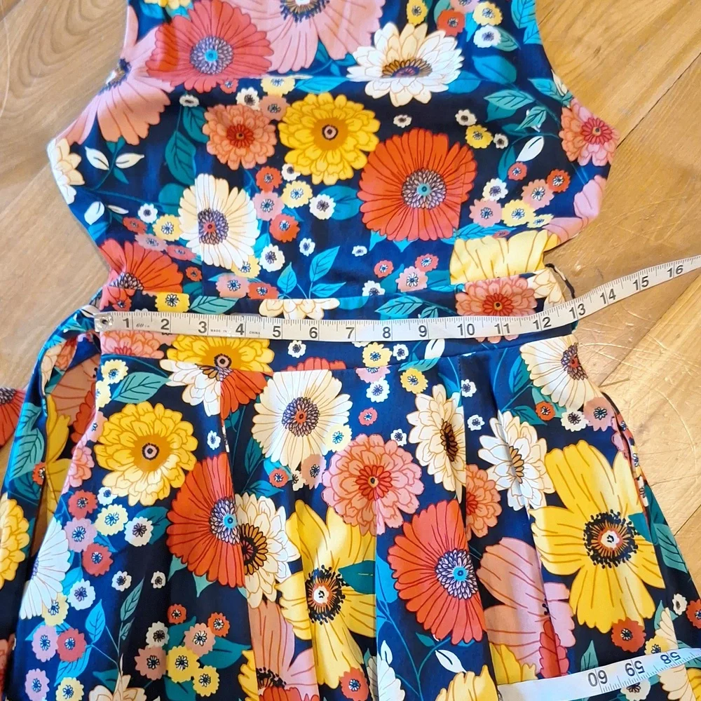 Modcloth Ixia 60's Colorful Floral Dress Size Small Made In USA Retro - Picture 9 of 10